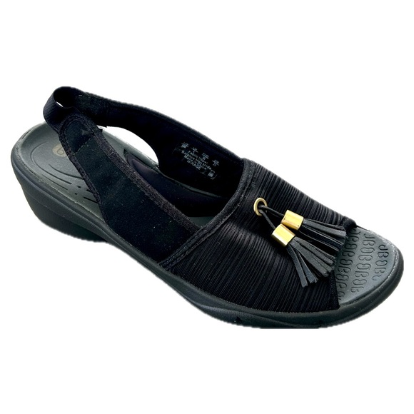 Shoes - Bzees Mirage Black Slingback Sandals